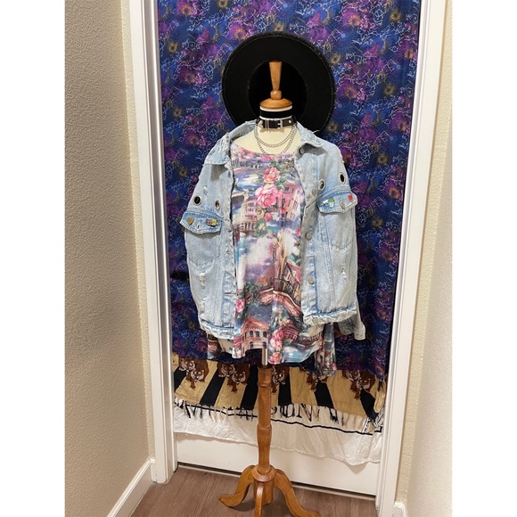 🌈 Lovely Vintage romantic roses top - Picture 10 of 11